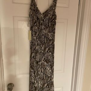 Brand new with tags Wilfred dress size 10